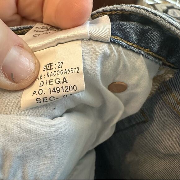 Joe's Jeans The Debbie Collector’s Edition High Rise Straight Crop 27 - Picture 6 of 7